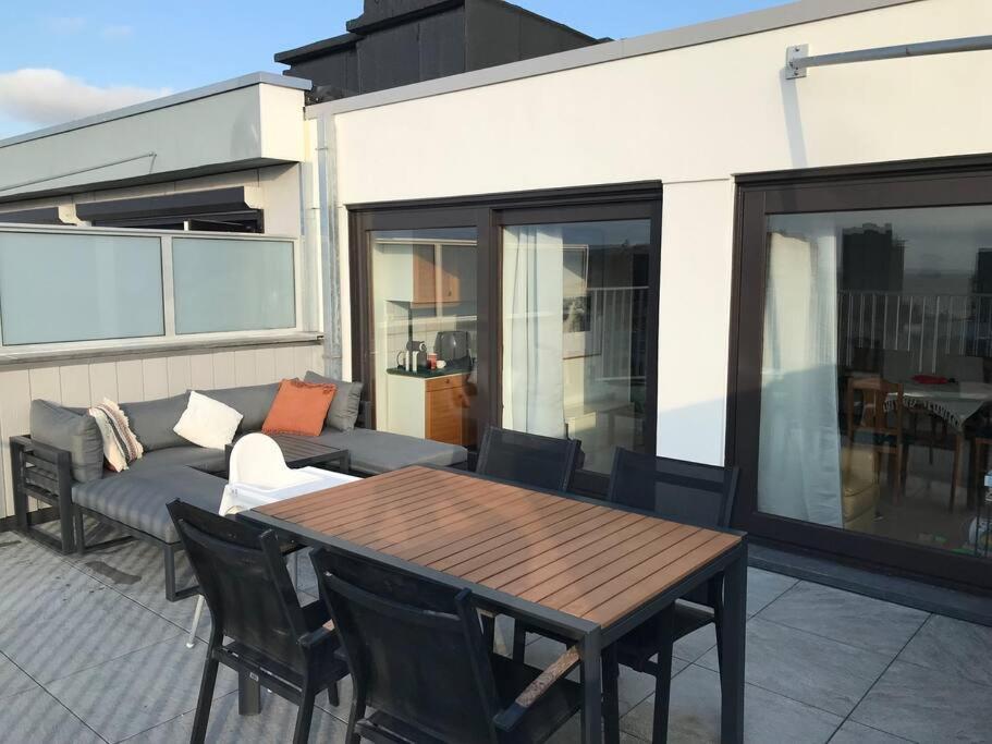 Ferienwohnung Penthouse Met Zeezicht En 2 Terrassen Middelkerke Exterior foto